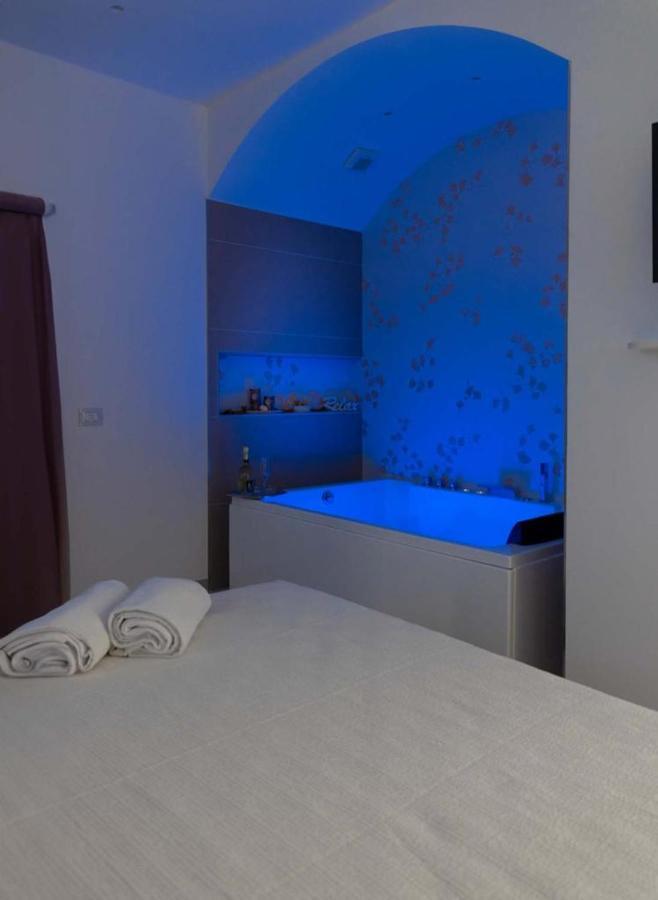 Al Chiaro Di Luna Luxury Suites Amalfi Coast Vietri Extérieur photo