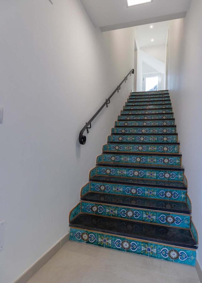Al Chiaro Di Luna Luxury Suites Amalfi Coast Vietri Extérieur photo